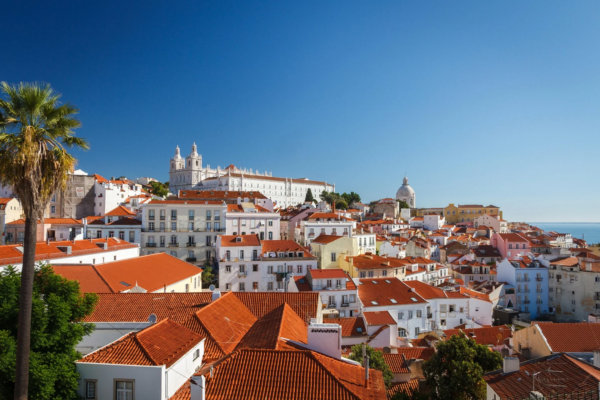 How interesting is buying real estate in Portugal for EU citizens?